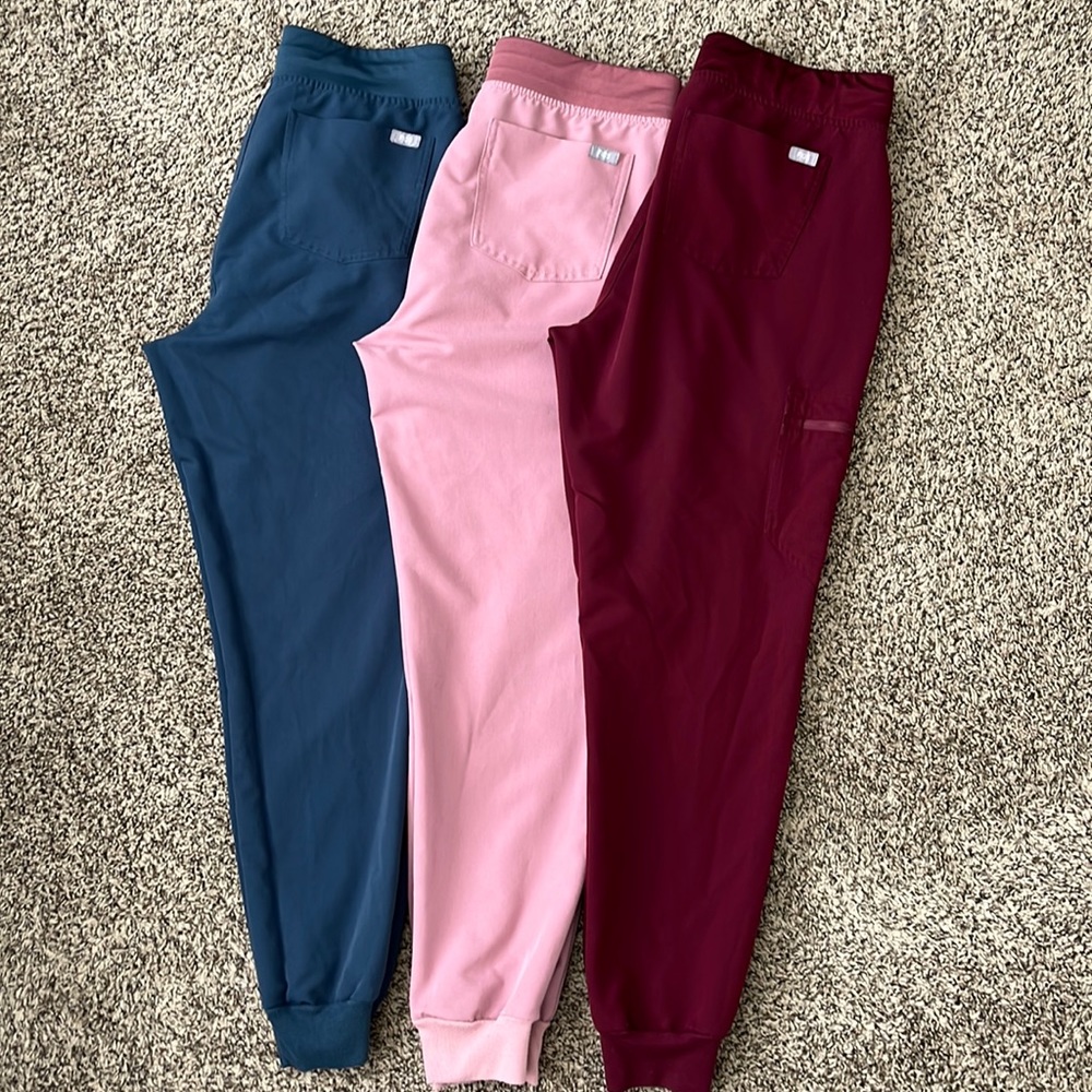 Bundle of 3 FIGS Zamora Jogger Scrub pants - M - burgundy/blue/mauve